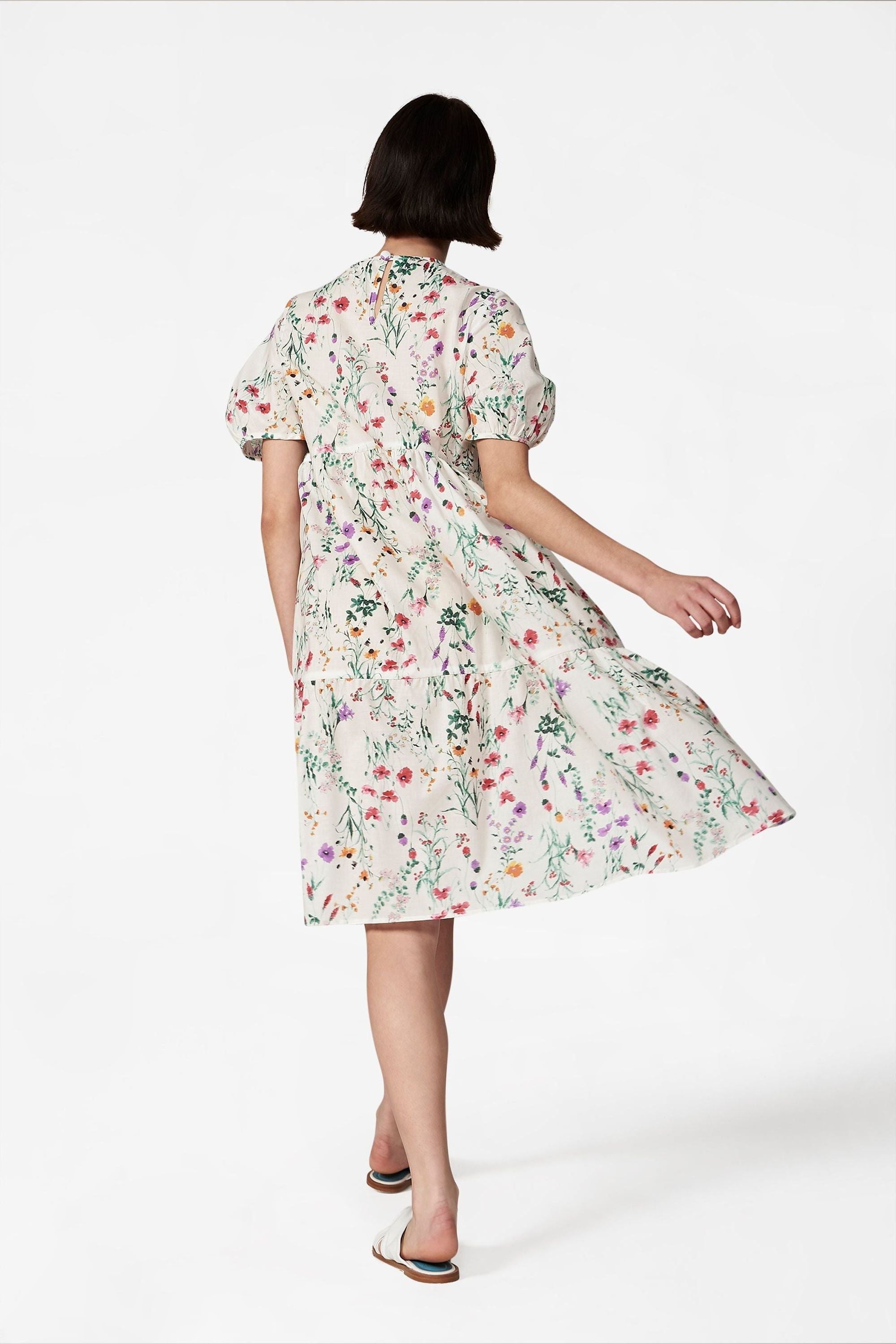 Women's Madeline Dress in Colorful Spring Garden Floral - Casey Marks