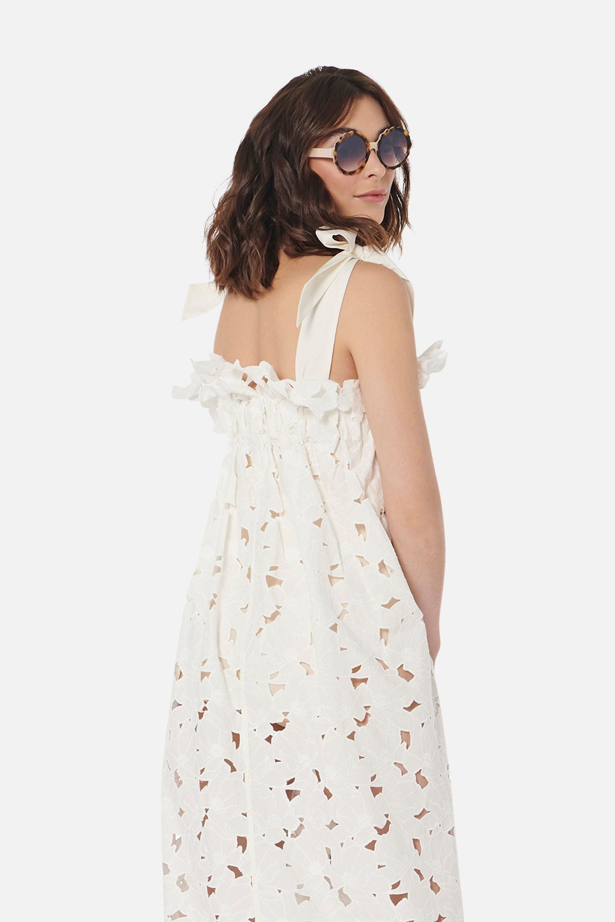 Women's Jaime Dress in White Magnolia Blossom Lace - Casey Marks